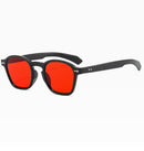 Óculos de sol masculino Sunset com armação preta e lentes vermelhas, estilo retrô e confortável.